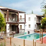 Stone House 3*