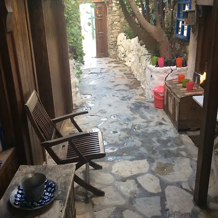 Szálloda Stone House 3*