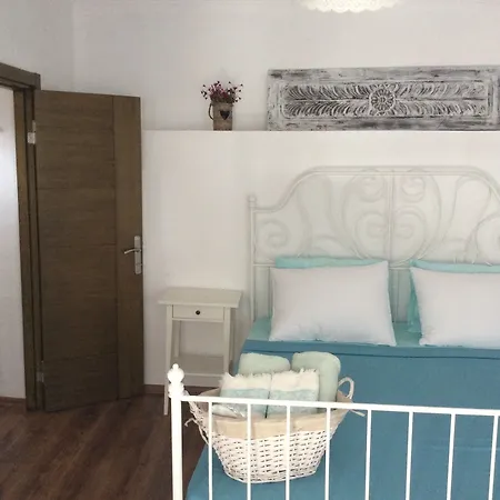 Szálloda Stone House 3*